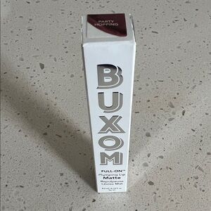 Buxom Party Hopping Lip Matte
